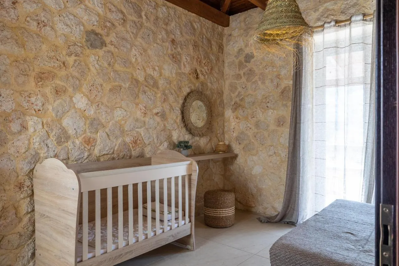 Piedra Villa Troianata