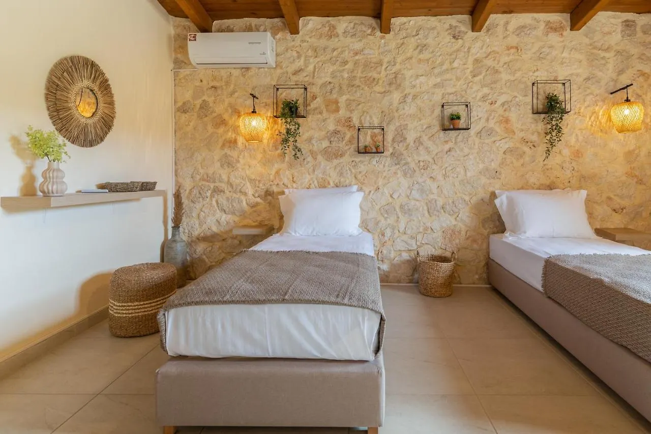 Piedra Villa Troianata