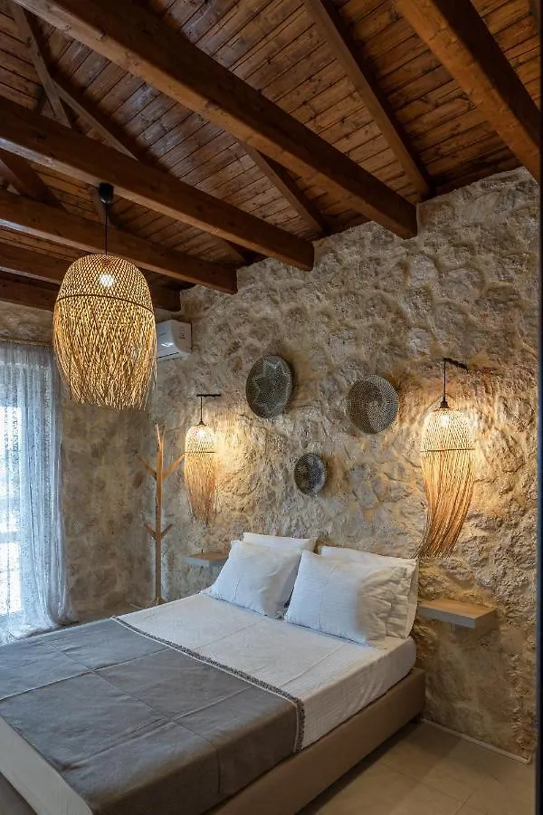 Piedra Villa Troianata Greece