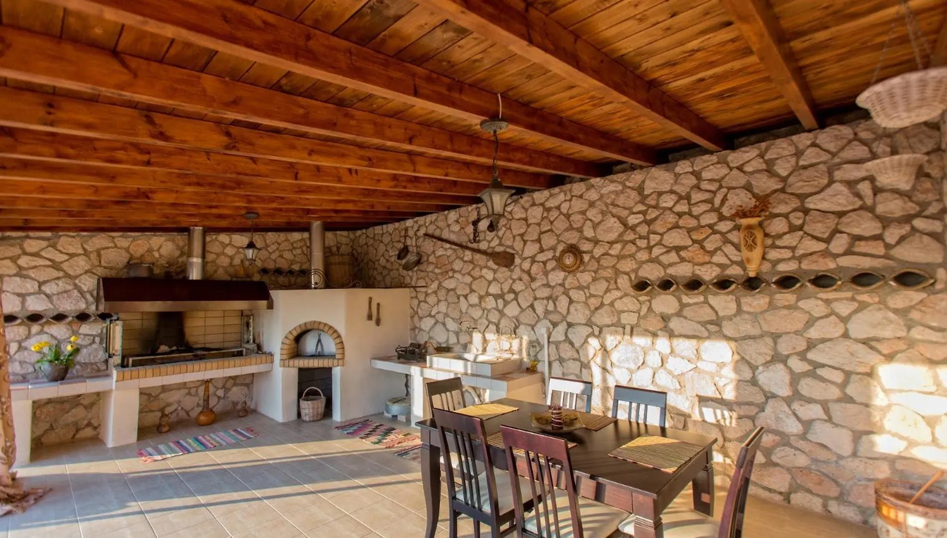 Piedra Villa Troianata 0*,  Greece